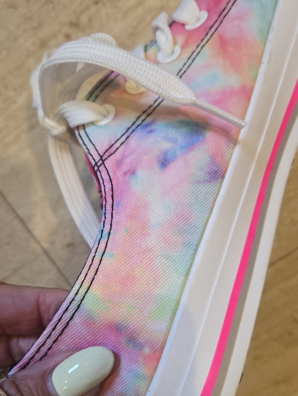 FOCO Philadelphia Phillies Pink Tie Dye Sneakers - Picture 5 of 13